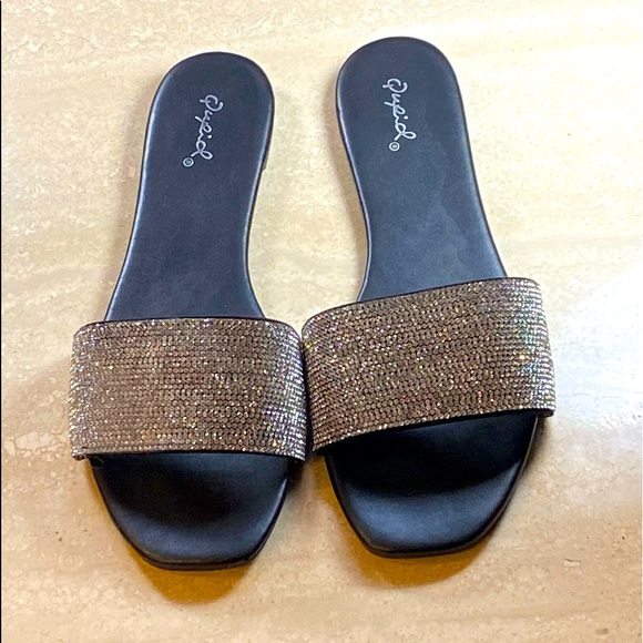 Bling Rhinestone Sandals - Picture 1 of 3